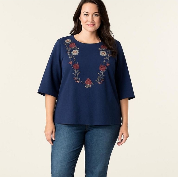 Eloquii Tops - Eloquii Faux Suede Embroidered Top | Size 14 - EUC